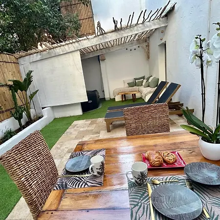 Coeur Cannois Avec Terrasse, Clim Et Jacuzzi Lejlighed